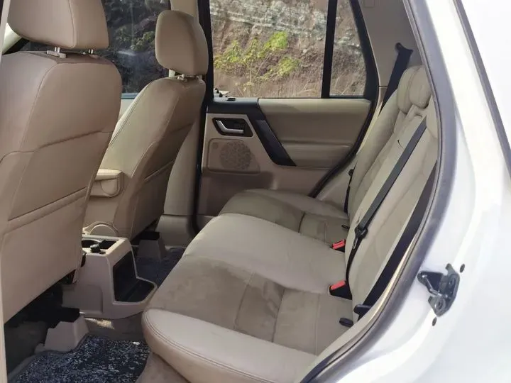 2012 Land Rover Freelander 2 2.0T 240HP L4 6AT,autocango,china used car exporter,china ev exporter,chinese used car exporter,chinese used ev exporter