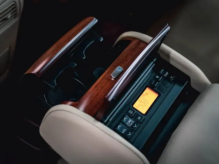 2007 Nissan Fuga 3.5L 280HP V6 5AT,autocango,china used car exporter,china ev exporter,chinese used car exporter,chinese used ev exporter