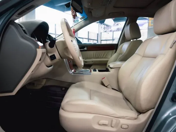 2007 Nissan Fuga 3.5L 280HP V6 5AT,autocango,china used car exporter,china ev exporter,chinese used car exporter,chinese used ev exporter