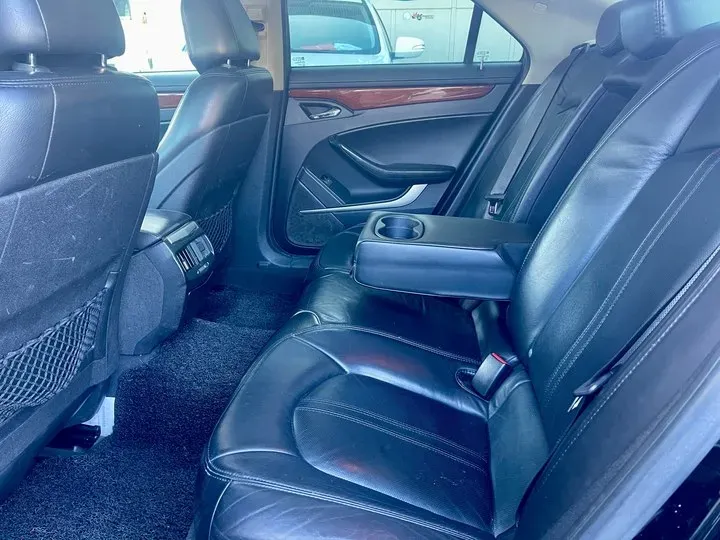 2009 Cadillac CTS 2.8L 210HP V6 6AT,autocango,china used car exporter,china ev exporter,chinese used car exporter,chinese used ev exporter