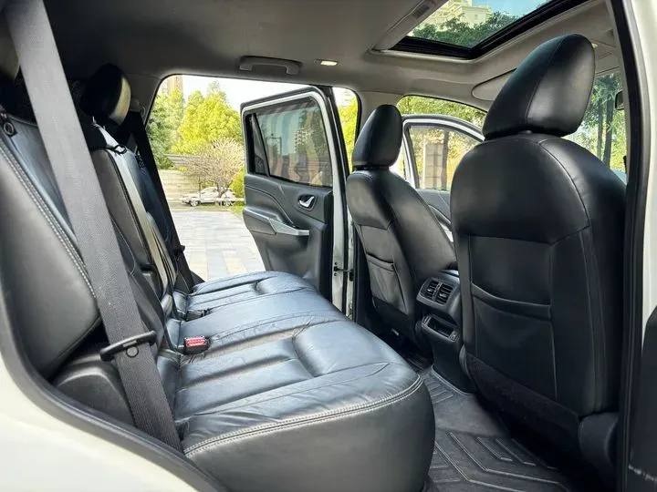 2018 Nissan Terra 2.5L 184HP L4 7AT,autocango,china used car exporter,china ev exporter,chinese used car exporter,chinese used ev exporter