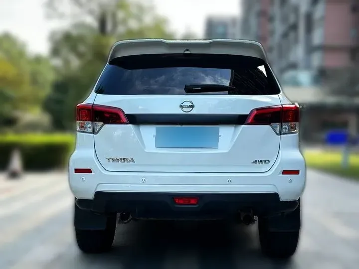 2018 Nissan Terra 2.5L 184HP L4 7AT,autocango,china used car exporter,china ev exporter,chinese used car exporter,chinese used ev exporter