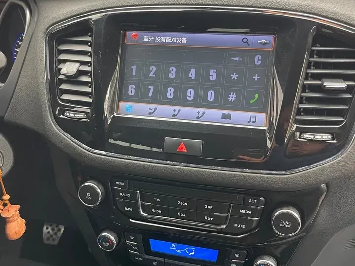 2016 Geely HaoQing SUV 2.4L 162HP L4 5MT,autocango,china used car exporter,china ev exporter,chinese used car exporter,chinese used ev exporter