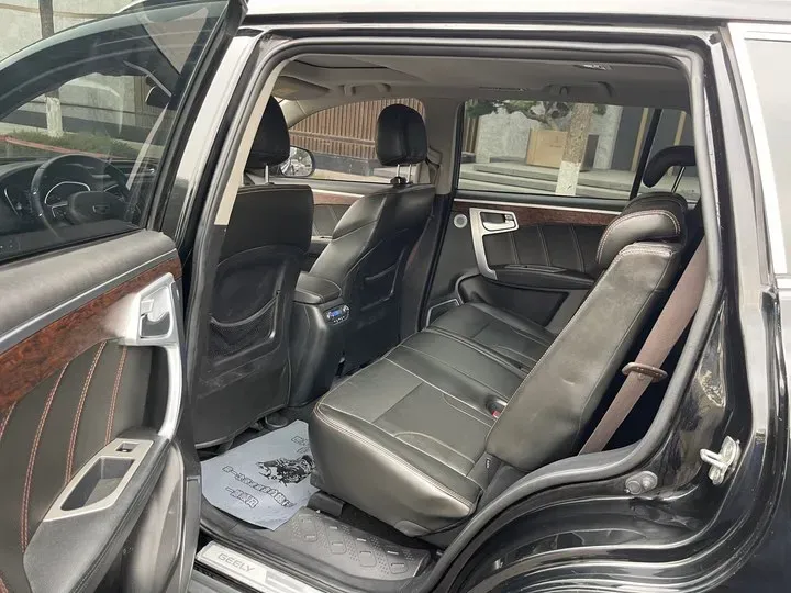 2016 Geely HaoQing SUV 2.4L 162HP L4 5MT,autocango,china used car exporter,china ev exporter,chinese used car exporter,chinese used ev exporter