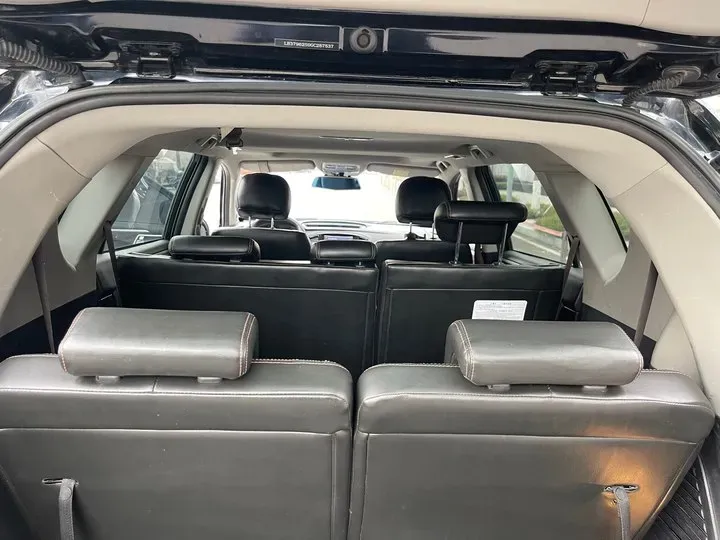 2016 Geely HaoQing SUV 2.4L 162HP L4 5MT,autocango,china used car exporter,china ev exporter,chinese used car exporter,chinese used ev exporter