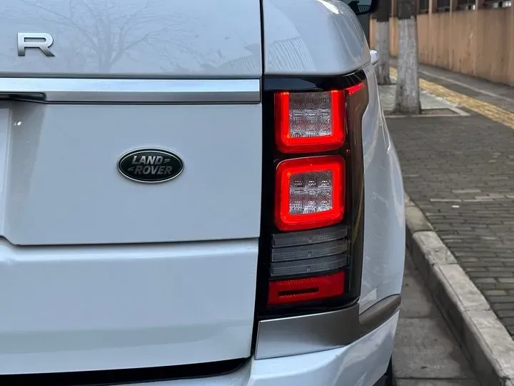 2020 Mansory Range Rover 3.0T 400HP L6 8AT,autocango,china used car exporter,china ev exporter,chinese used car exporter,chinese used ev exporter