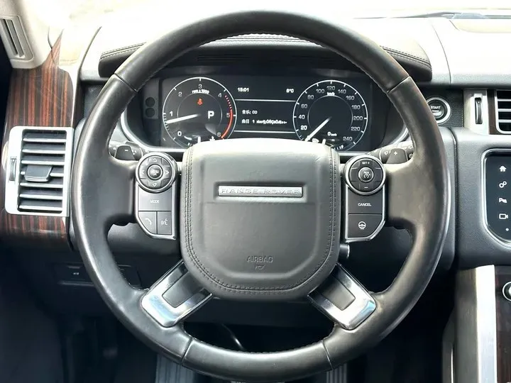 2020 Mansory Range Rover 3.0T 400HP L6 8AT,autocango,china used car exporter,china ev exporter,chinese used car exporter,chinese used ev exporter