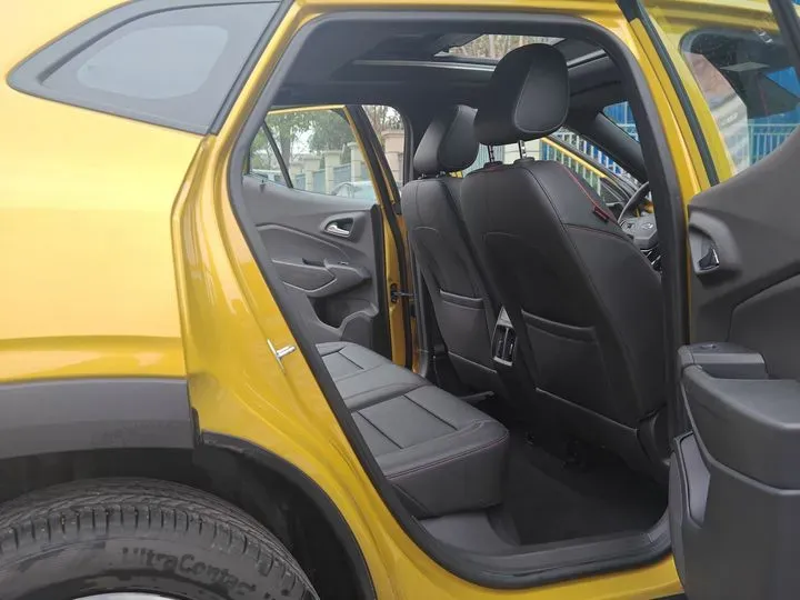 2022 Chevrolet Seeker 1.5T 184HP L4 CVT,autocango,china used car exporter,china ev exporter,chinese used car exporter,chinese used ev exporter