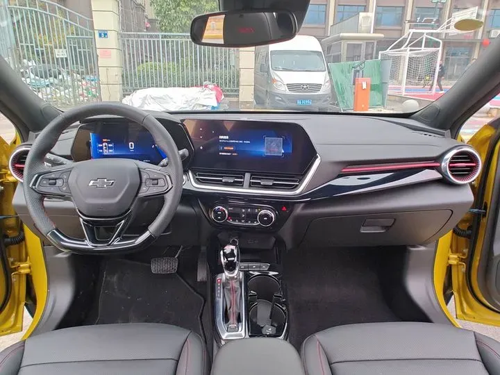 2022 Chevrolet Seeker 1.5T 184HP L4 CVT,autocango,china used car exporter,china ev exporter,chinese used car exporter,chinese used ev exporter