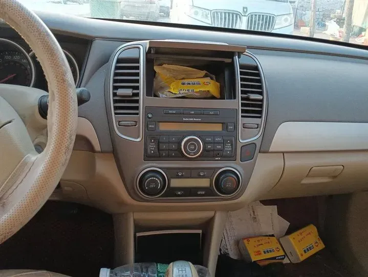 2018 Nissan Sylphy 1.6L 124HP L4 5MT,autocango,china used car exporter,china ev exporter,chinese used car exporter,chinese used ev exporter