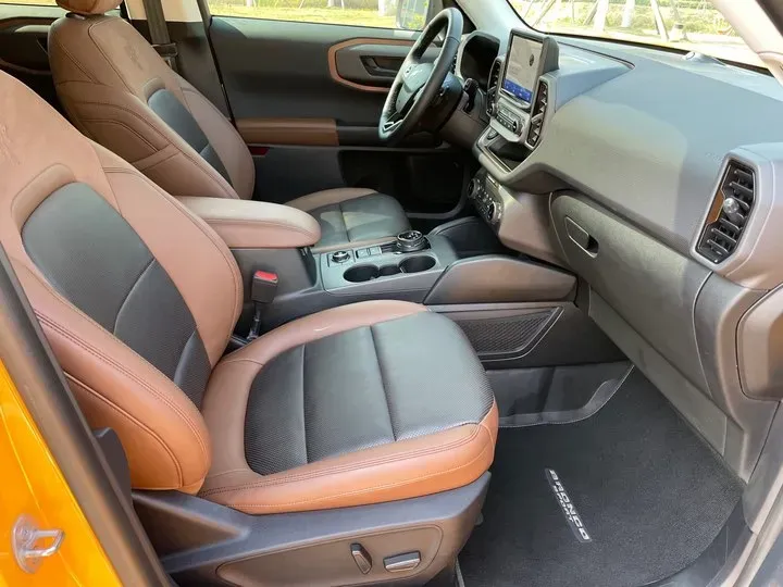 2021 YaSheng V-Class 2.0T 211HP L4 9AT,autocango,china used car exporter,china ev exporter,chinese used car exporter,chinese used ev exporter