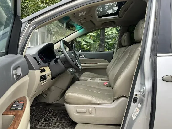 2013 BYD M6 2.4L 160HP L4 4AT,autocango,china used car exporter,china ev exporter,chinese used car exporter,chinese used ev exporter