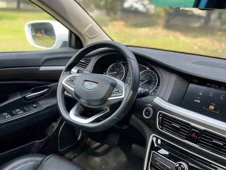 2017 Geely Emgrand GT 2.4L 162HP L4 6AT,autocango,china used car exporter,china ev exporter,chinese used car exporter,chinese used ev exporter