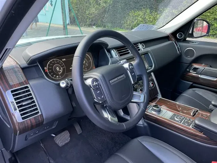 2020 Mansory Range Rover 3.0T 400HP L6 8AT,autocango,china used car exporter,china ev exporter,chinese used car exporter,chinese used ev exporter