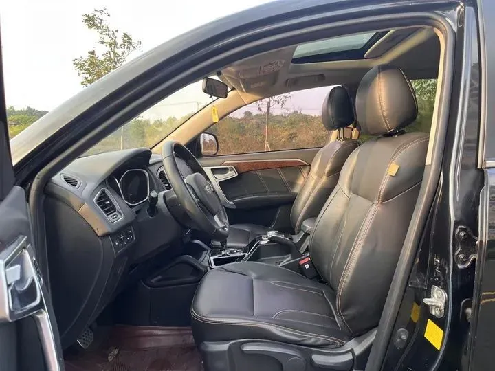 2014 Geely HaoQing SUV 2.4L 162HP L4 6AT,autocango,china used car exporter,china ev exporter,chinese used car exporter,chinese used ev exporter