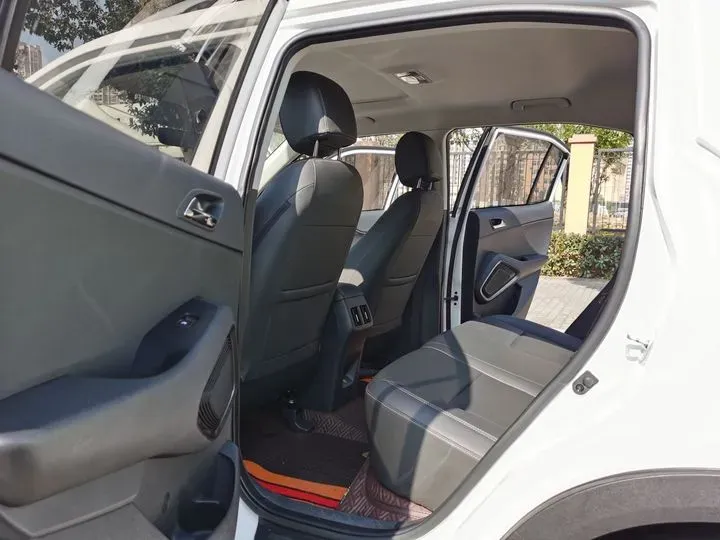 2021 Hyundai ix35 1.4T 140HP L4 7DCT,autocango,china used car exporter,china ev exporter,chinese used car exporter,chinese used ev exporter