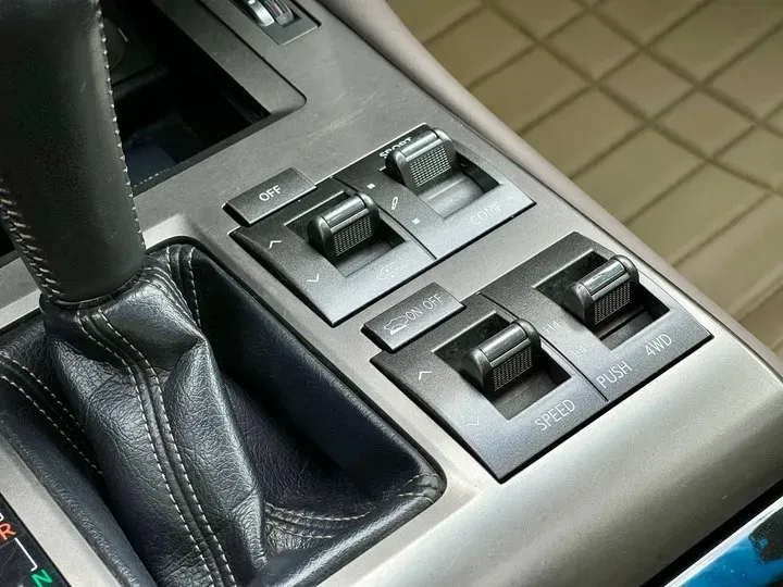 2015 Lexus GX 4.0L 275HP V6 5AT,autocango,china used car exporter,china ev exporter,chinese used car exporter,chinese used ev exporter