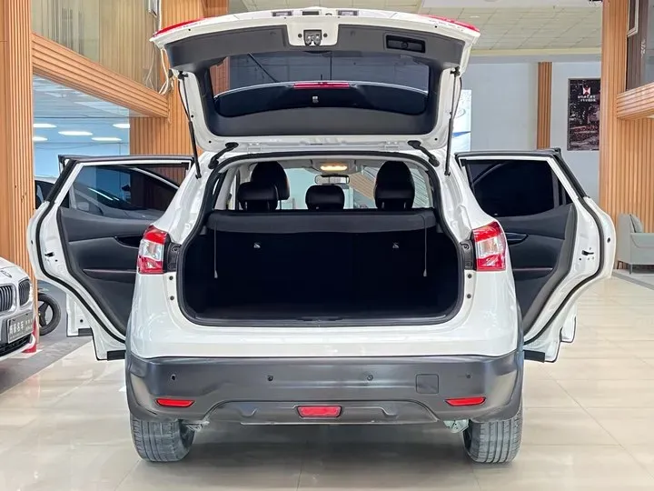 2016 Nissan Qashqai 2.0L 150HP L4 CVT,autocango,china used car exporter,china ev exporter,chinese used car exporter,chinese used ev exporter