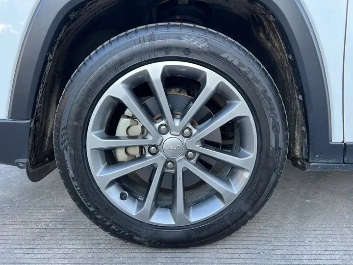 2018 Jeep Commander 2.0T 265HP L4 9AT,autocango,china used car exporter,china ev exporter,chinese used car exporter,chinese used ev exporter