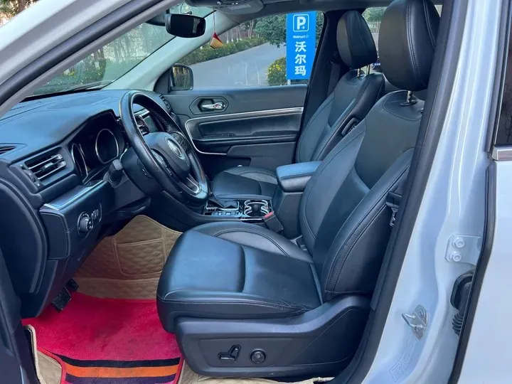 2018 Jeep Commander 2.0T 265HP L4 9AT,autocango,china used car exporter,china ev exporter,chinese used car exporter,chinese used ev exporter