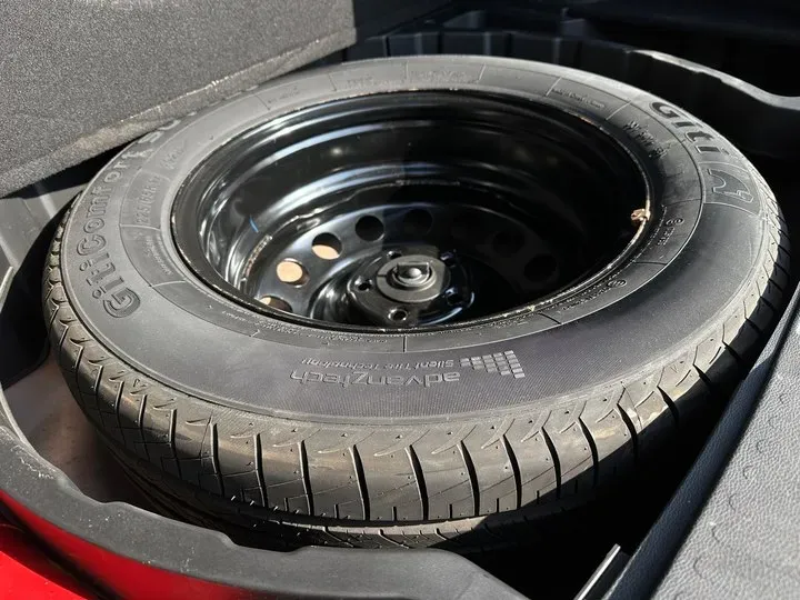 2016 BYD Song 1.5T 154HP L4 6MT,autocango,china used car exporter,china ev exporter,chinese used car exporter,chinese used ev exporter