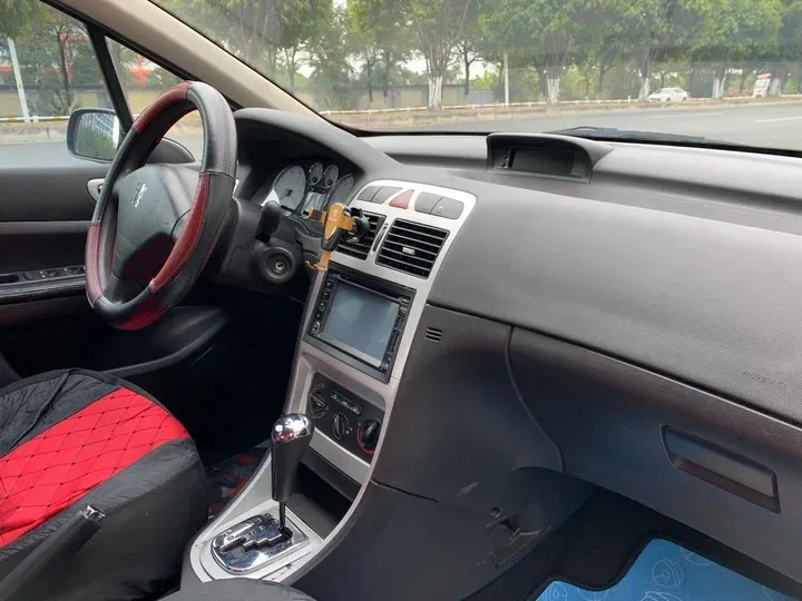 2010 Peugeot 307 1.6L 106HP L4 4AT,autocango,china used car exporter,china ev exporter,chinese used car exporter,chinese used ev exporter