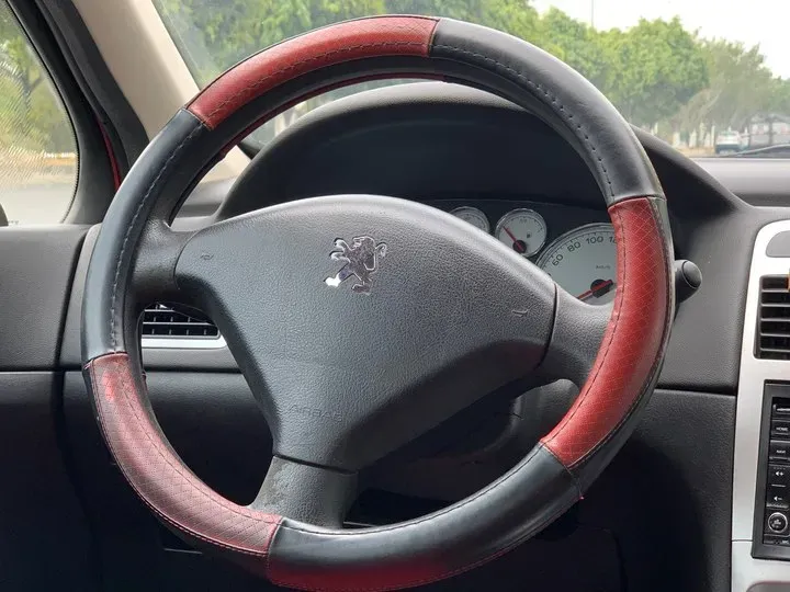 2010 Peugeot 307 1.6L 106HP L4 4AT,autocango,china used car exporter,china ev exporter,chinese used car exporter,chinese used ev exporter