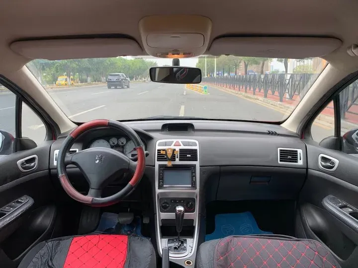 2010 Peugeot 307 1.6L 106HP L4 4AT,autocango,china used car exporter,china ev exporter,chinese used car exporter,chinese used ev exporter