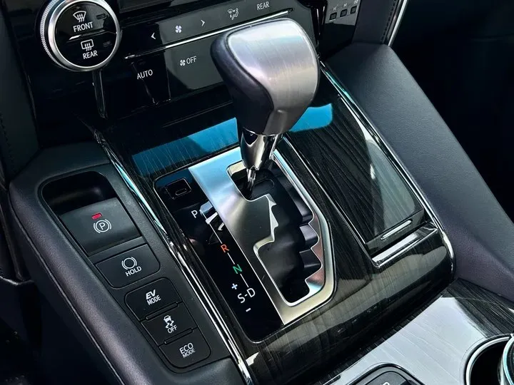 2020 Lexus LM 2.5L 117HP L4 E-CVT Hybrid,autocango,china used car exporter,china ev exporter,chinese used car exporter,chinese used ev exporter