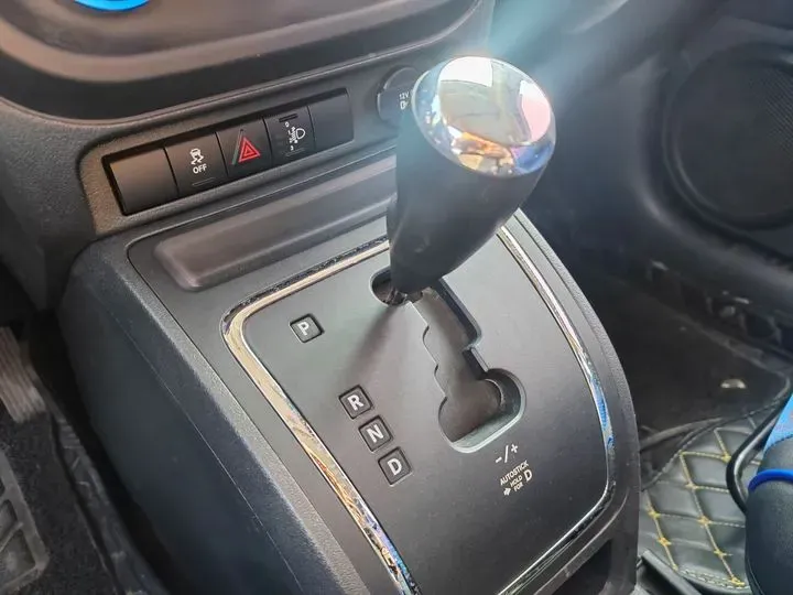 2015 Jeep Patriot 2.0L 156HP L4 6AT,autocango,china used car exporter,china ev exporter,chinese used car exporter,chinese used ev exporter