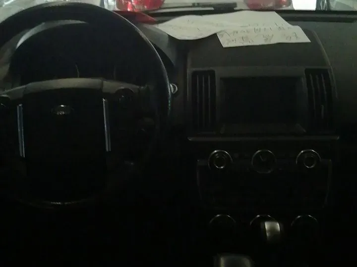 2013 Land Rover Freelander 2 2.2T 190HP L4 6AT,autocango,china used car exporter,china ev exporter,chinese used car exporter,chinese used ev exporter