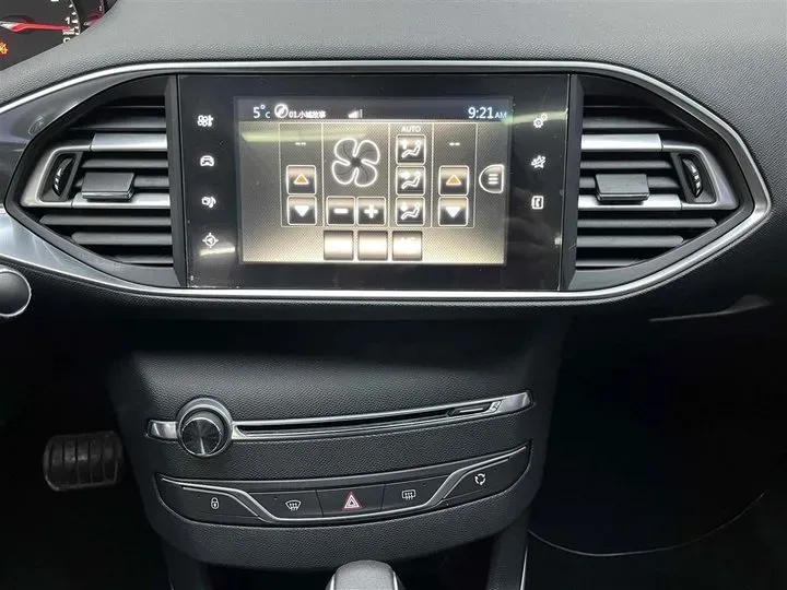 2015 Peugeot 308S 1.6T 167HP L4 6AT,autocango,china used car exporter,china ev exporter,chinese used car exporter,chinese used ev exporter