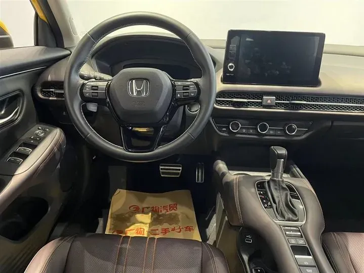2022 Honda ZR-V 1.5T 182HP L4 CVT,autocango,china used car exporter,china ev exporter,chinese used car exporter,chinese used ev exporter