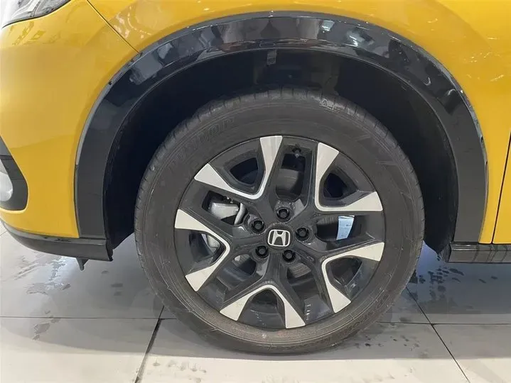 2022 Honda ZR-V 1.5T 182HP L4 CVT,autocango,china used car exporter,china ev exporter,chinese used car exporter,chinese used ev exporter