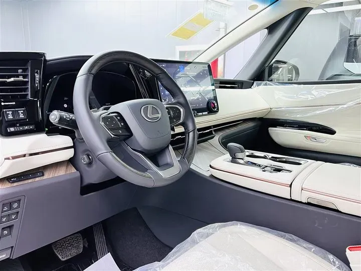 2023 Lexus LM 2.5L 190HP L4 E-CVT Hybrid,autocango,china used car exporter,china ev exporter,chinese used car exporter,chinese used ev exporter
