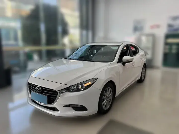 2017 Mazda 3 Axela 1.5L 117HP L4 6MT
