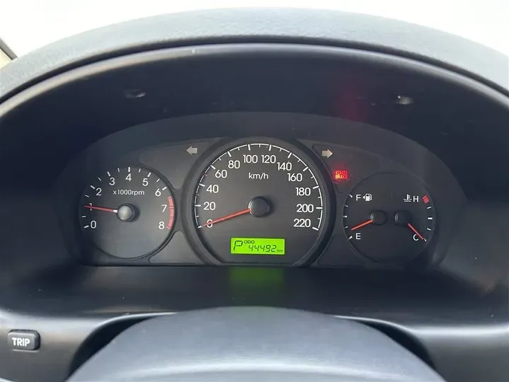 2011 Hyundai H-1 Wagon 2.4L 173HP L4 4AT,autocango,china used car exporter,china ev exporter,chinese used car exporter,chinese used ev exporter