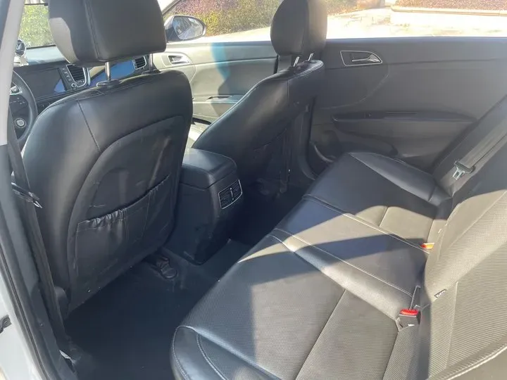 2014 Hyundai Mistra 1.8L 143HP L4 6AT,autocango,china used car exporter,china ev exporter,chinese used car exporter,chinese used ev exporter