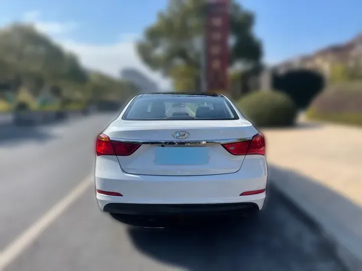 2014 Hyundai Mistra 1.8L 143HP L4 6AT,autocango,china used car exporter,china ev exporter,chinese used car exporter,chinese used ev exporter