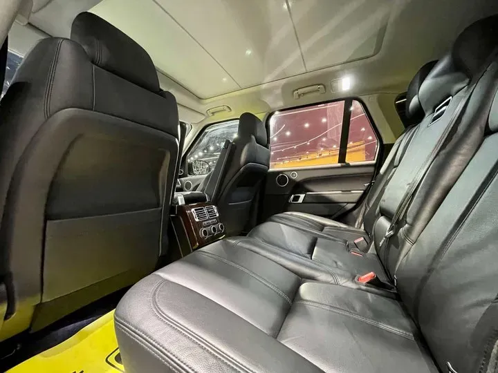 2020 Mansory Range Rover 3.0T 400HP L6 8AT,autocango,china used car exporter,china ev exporter,chinese used car exporter,chinese used ev exporter