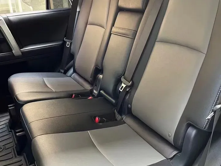 2022 Toyota 4Runner 4.0L 273HP V6 5AT,autocango,china used car exporter,china ev exporter,chinese used car exporter,chinese used ev exporter