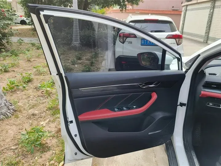 2021 Geely Emgrand S 1.4T 141HP L4 CVT,autocango,china used car exporter,china ev exporter,chinese used car exporter,chinese used ev exporter