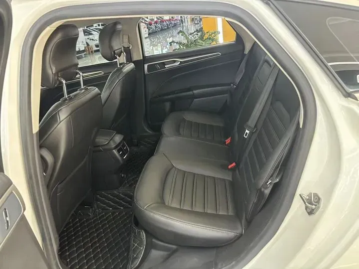 2013 Ford Mondeo 2.0T 203HP L4 6AT,autocango,china used car exporter,china ev exporter,chinese used car exporter,chinese used ev exporter