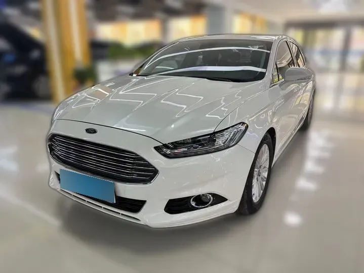 2013 Ford Mondeo 2.0T 203HP L4 6AT,autocango,china used car exporter,china ev exporter,chinese used car exporter,chinese used ev exporter