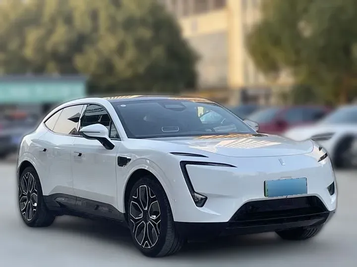 2023 Avatr 11 BEV 90.38KWH,autocango,china used car exporter,china ev exporter,chinese used car exporter,chinese used ev exporter