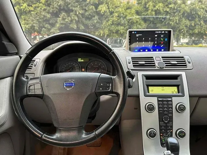 2012 Volvo S40 2.0L 141HP L4 6DCT,autocango,china used car exporter,china ev exporter,chinese used car exporter,chinese used ev exporter