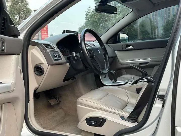 2012 Volvo S40 2.0L 141HP L4 6DCT,autocango,china used car exporter,china ev exporter,chinese used car exporter,chinese used ev exporter