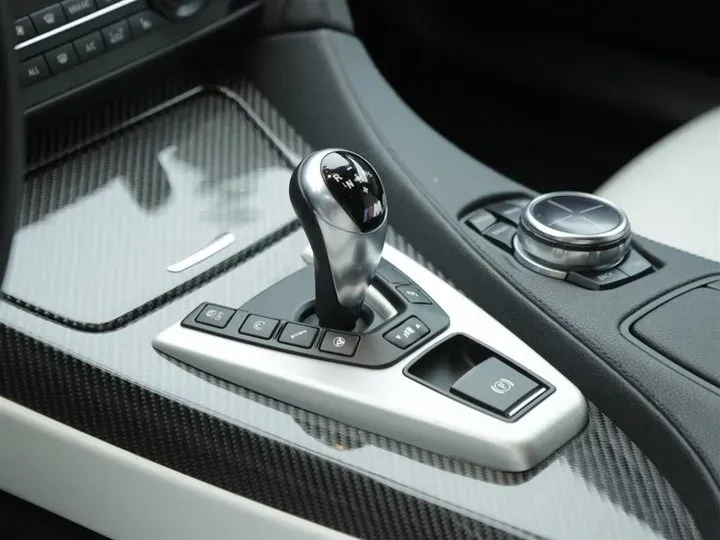 2013 BMW M6 4.4T 560HP V8 7DCT,autocango,china used car exporter,china ev exporter,chinese used car exporter,chinese used ev exporter