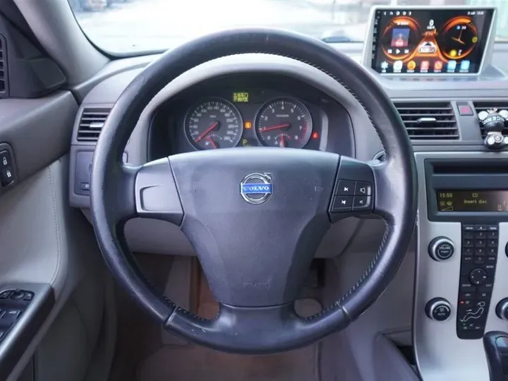 2011 Volvo S40 2.0L 141HP L4 6DCT,autocango,china used car exporter,china ev exporter,chinese used car exporter,chinese used ev exporter