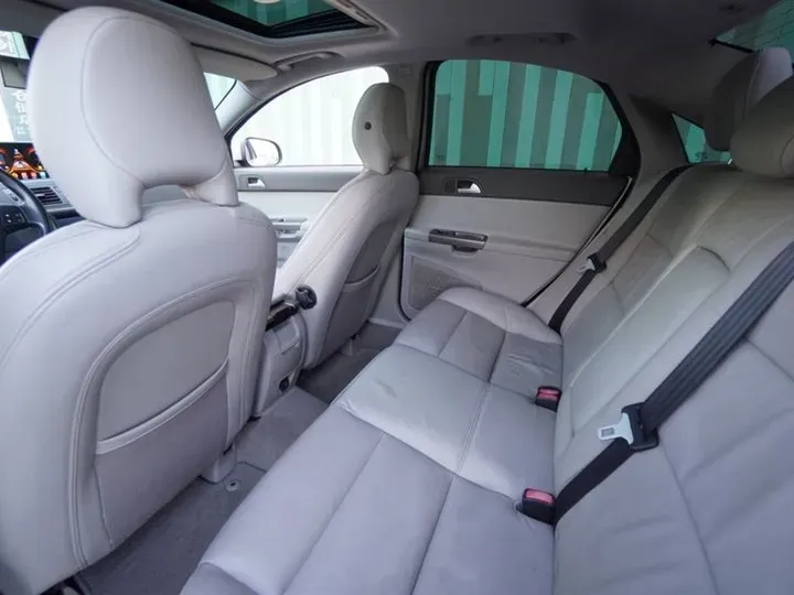 2011 Volvo S40 2.0L 141HP L4 6DCT,autocango,china used car exporter,china ev exporter,chinese used car exporter,chinese used ev exporter